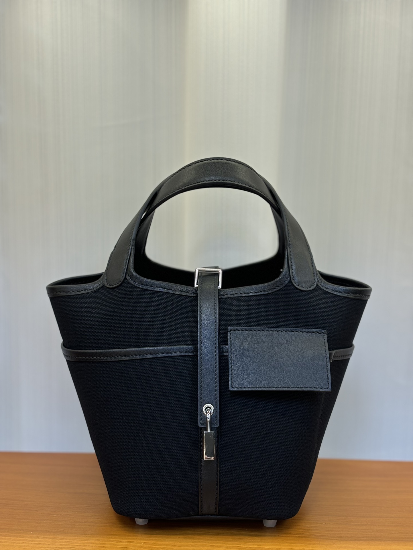 Hermes Picotin Lock 18 Pocket Bag In Black